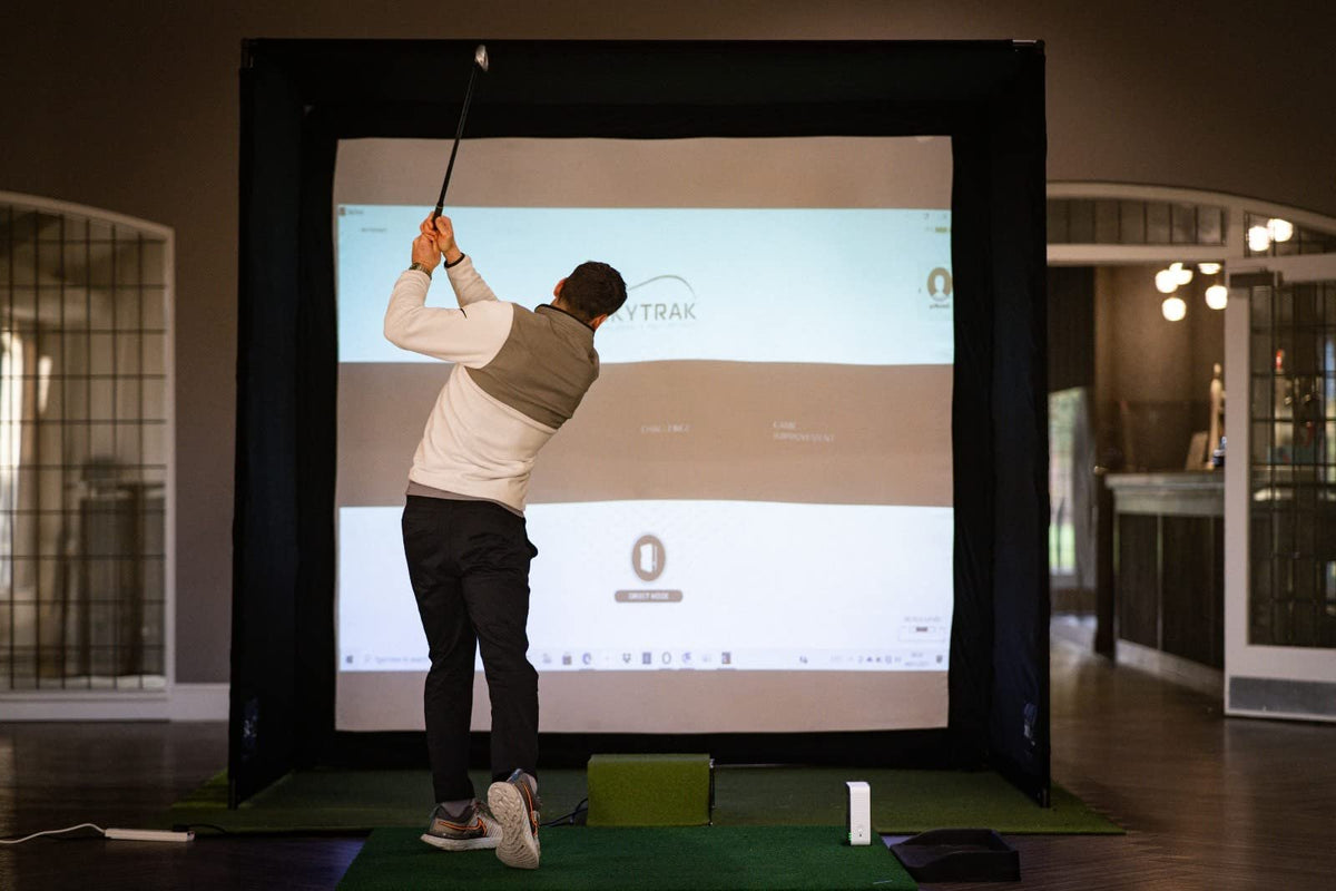 GolfBaysUK Simbox Golf Simulator Enclosure SSE